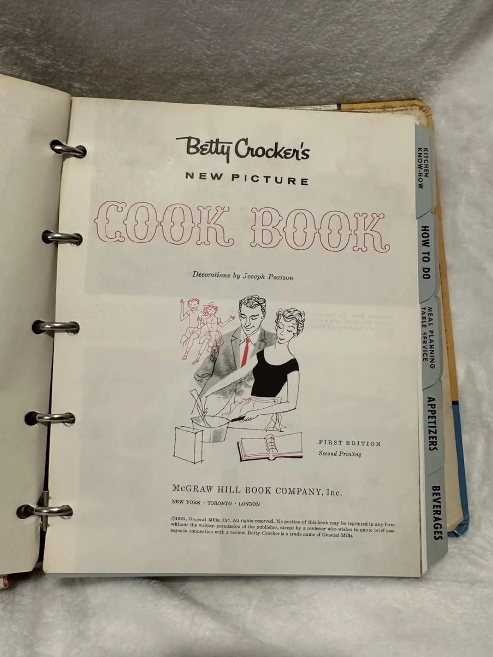 Vintage 1961 betty crocker cookbook excellent condition
